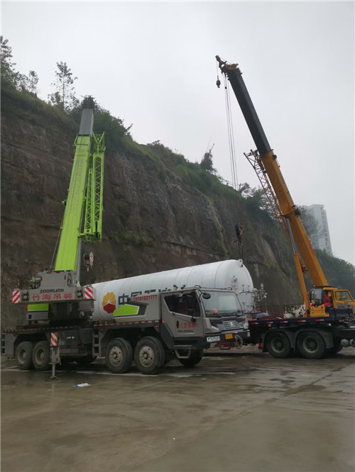 淳化县“不怕风雨冻”—— 吊车的 “恶劣环境适应” 技术